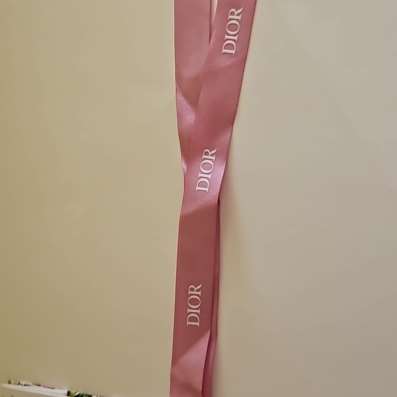 NWT Dior flower gift bag with pink logo ties 💗 - Picture 2 of 5